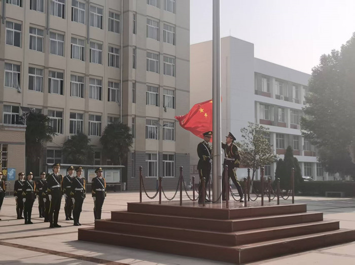 新闻1_副本.jpg 新闻1_副本.jpg